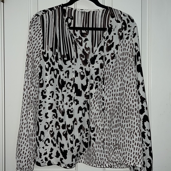 Blouse - Picture 6 of 7